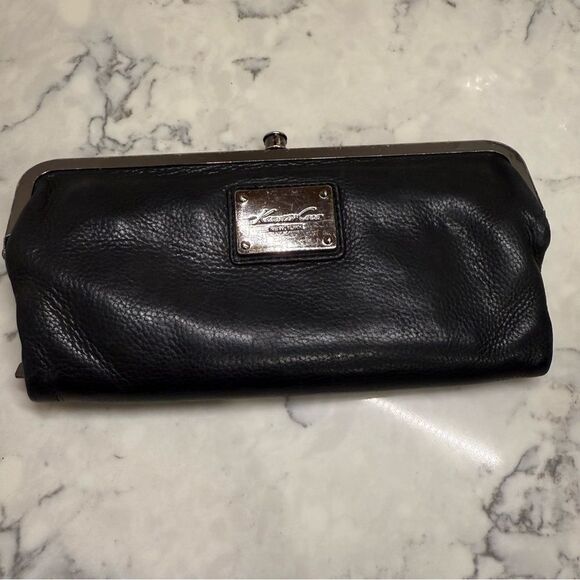 KENNETH COLE New York Womens Black Double Sided Multi Pockets Leather Wallet - Picture 1 of 9